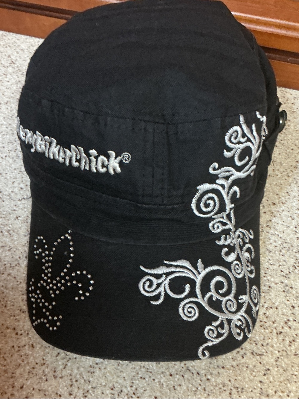 “ONESEXYBIKERCHICK”
cadet cap
